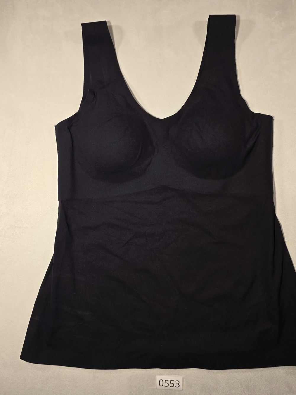 Knix LuxeLift V-Neck Tank Top Black Size Medium Built In Bra Padded Cami